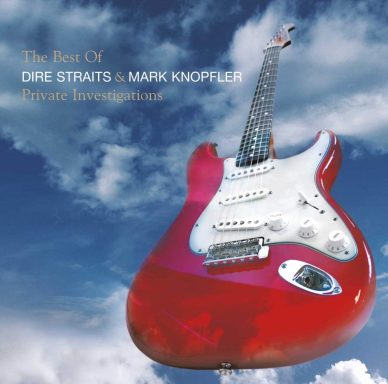 Una guitarra eléctrica roja sobresale contra un cielo azul con nubes.